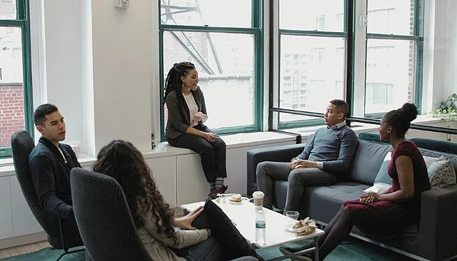 BUSINESS ENGLISCH KOMMUNIKATION BUSINESS ENGLISCH KOMMUNIKATION